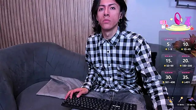 LiamShelby online show from 14, 12, 2025