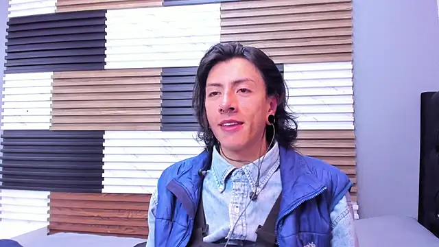 LiamShelby online show from 17, 12, 2025