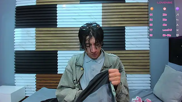 LiamShelby online show from 10, 1, 2026