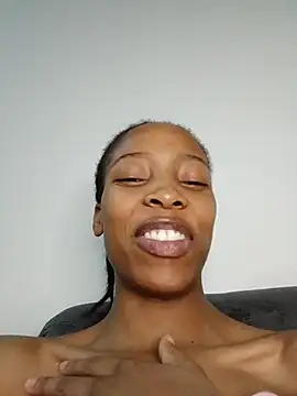 MsParisSmith online show from 30, 11, 2025