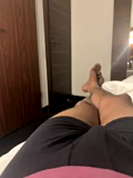 Snapshot of Max_Boy_Big chatting on 26, 11, 2025 Max Boy Big online show from 26, 11, 2025