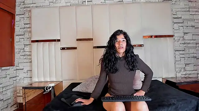 peachrouge online show from 19, 5, 2026