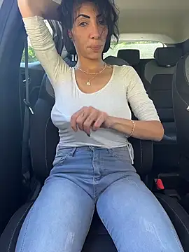 Soniaxxx31 online show from 7, 4, 2026