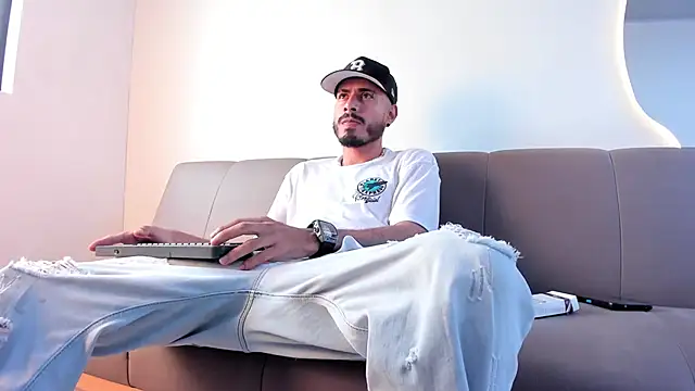 MatthewCullen online show from 6, 3, 2026