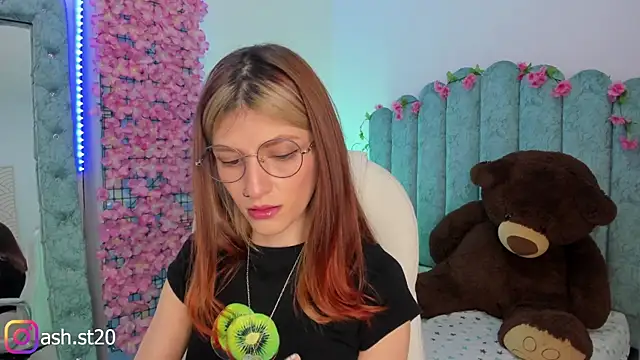 Ash 20  online show from 19, 12, 2025