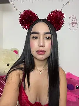 SiennaLorens online show from 3, 12, 2025