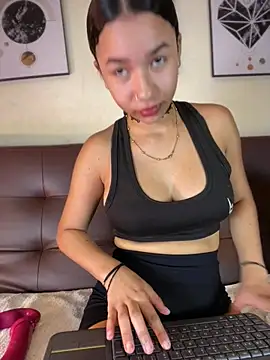 Snapshot of ZoeyFierce chatting on 11, 2, 2026 ZoeyFierce online show from 11, 2, 2026