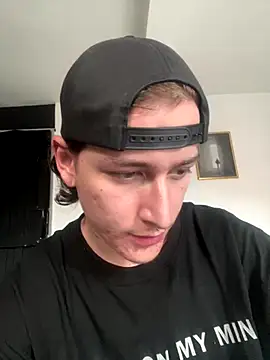 TroyBeckett online show from 26, 11, 2025