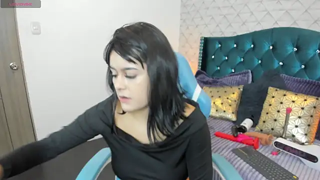Valery jame online show from 18, 5, 2026