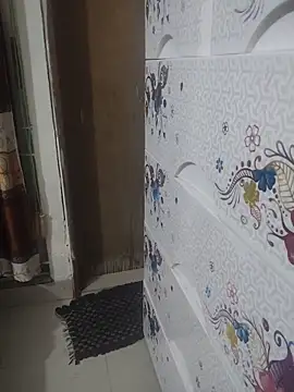 Snapshot of taniya458 chatting on 1, 12, 2025 taniya458 online show from 1, 12, 2025