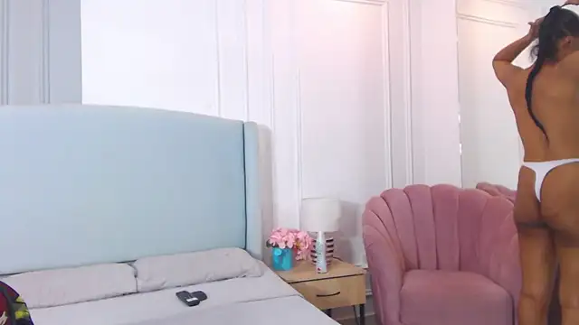 Chelseadow online show from 3, 12, 2025