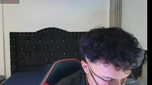 thian blakee online show from 30, 11, 2025