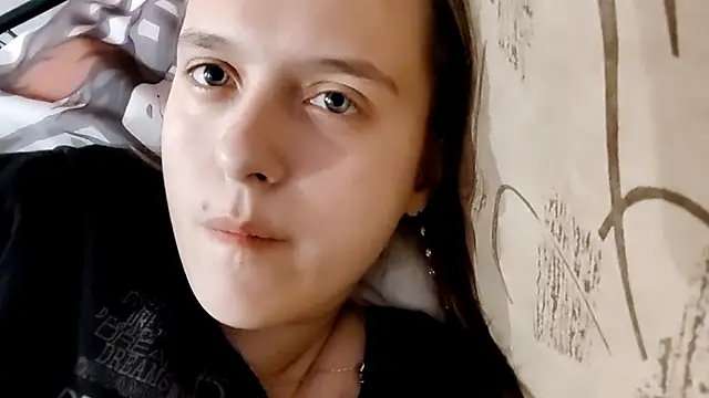 SophieHazely online show from 17, 12, 2025