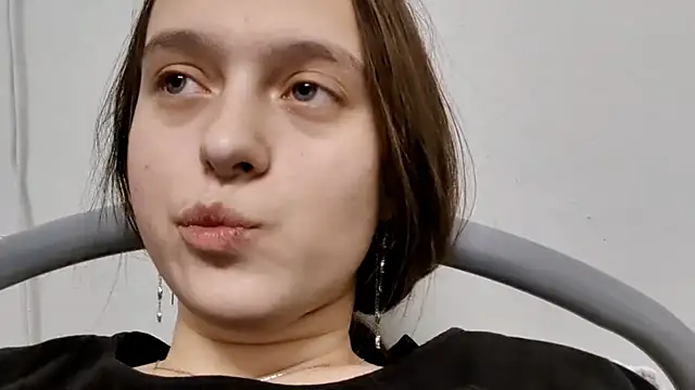 SophieHazely online show from 11, 1, 2026