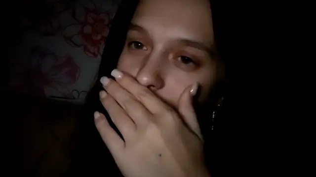 Snapshot of SophieHazely chatting on 29, 11, 2025 SophieHazely online show from 29, 11, 2025