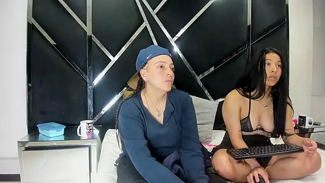 Alyssa Noah online show from 18, 4, 2026