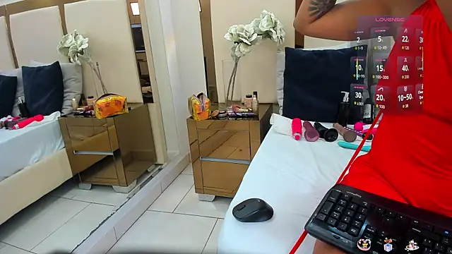 katty withe online show from 22, 12, 2025