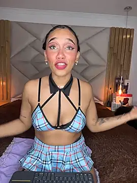 coraline vera online show from 19, 3, 2026