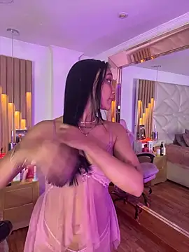 coraline vera online show from 21, 4, 2026