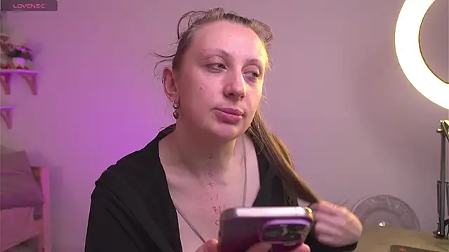 Snapshot of Helga_vibe chatting on 6, 6, 2026 Helga vibe online show from 6, 6, 2026