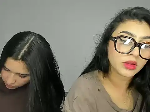 ROUS SWEET  online show from 30, 11, 2025