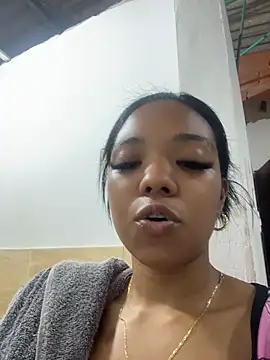 caro ebony online show from 30, 4, 2026