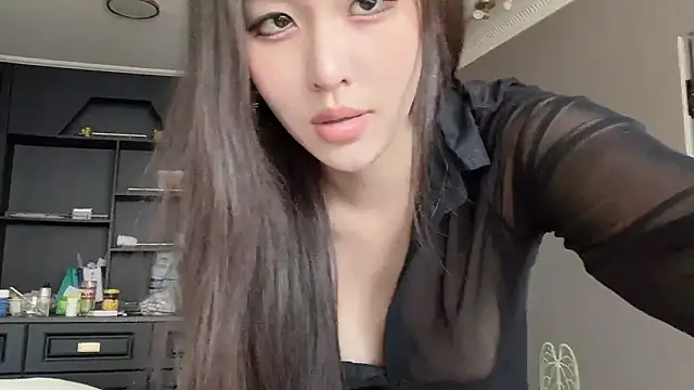 Snapshot of Celestisse- chatting on 4, 2, 2026 Celestisse- online show from 4, 2, 2026