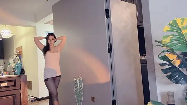 Snapshot of Celestisse- chatting on 25, 3, 2026 Celestisse- online show from 25, 3, 2026