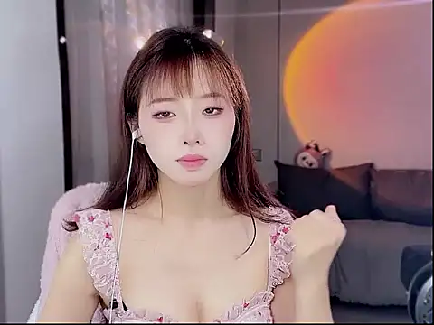 Kikikiki5678 online show from 17, 12, 2025