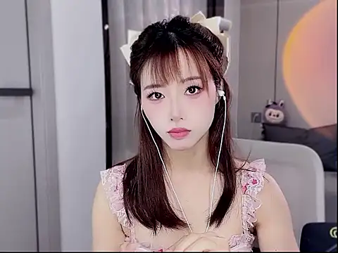 Kikikiki5678 online show from 18, 12, 2025