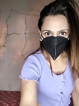 HONEY BEBS online show from 3, 2, 2026