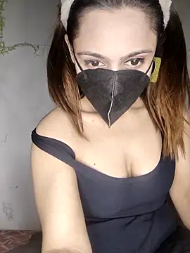 HONEY BEBS online show from 14, 2, 2026