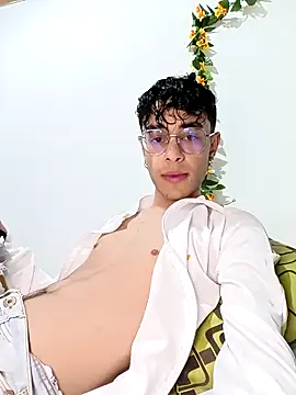 2 milo verus 4 online show from 5, 1, 2026