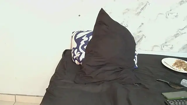 SexyZuluBarbie online show from 29, 4, 2026