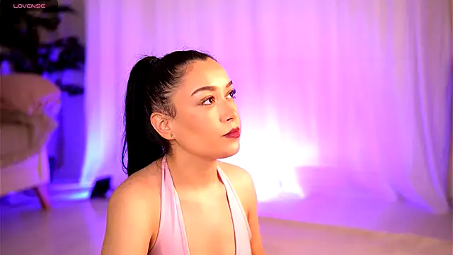 LaraCullen online show from 22, 12, 2025