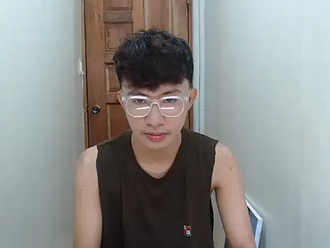 asiantwink0000 online show from 19, 12, 2025