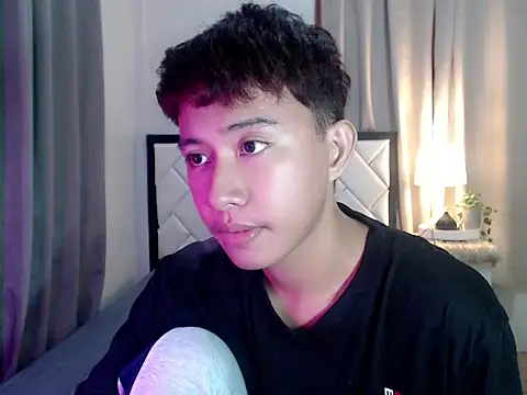 asiantwink0000 online show from 15, 2, 2026