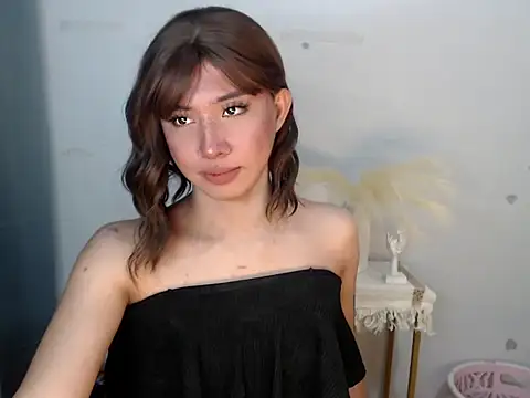 asiantwink0000 online show from 12, 5, 2026