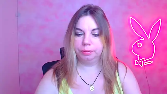 Amanda Swannn online show from 17, 12, 2025