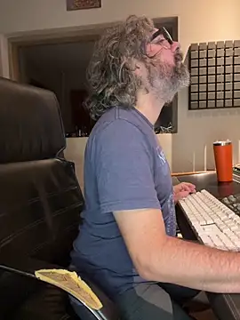 maxxporong online show from 20, 12, 2025