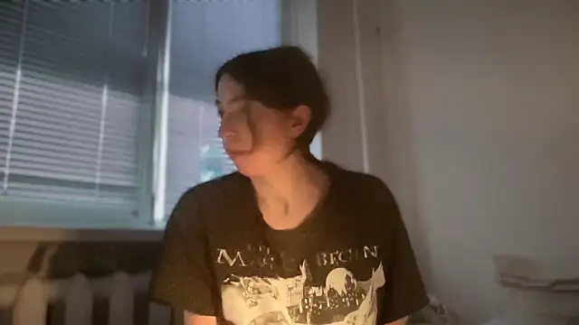 Aphr0ditee online show from 3, 2, 2026