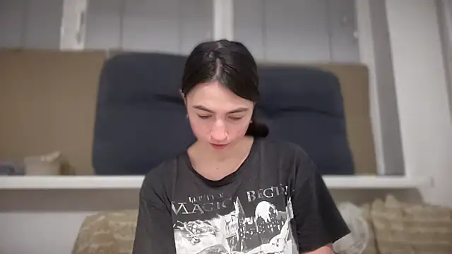 Aphr0ditee online show from 15, 3, 2026