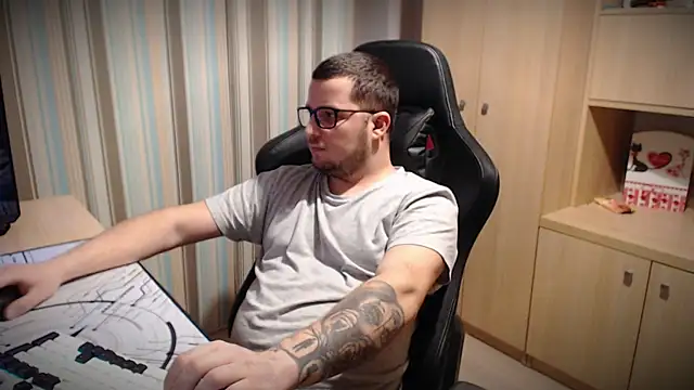 kevinnlovelly online show from 27, 11, 2025