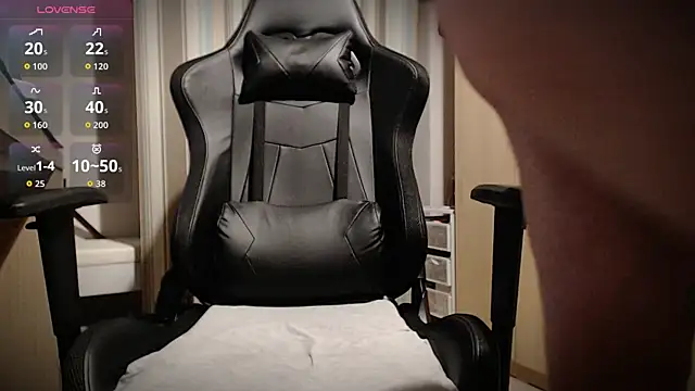 kevinnlovelly online show from 28, 11, 2025