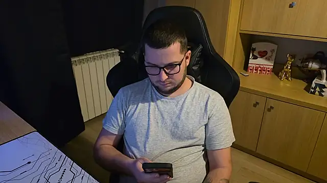 kevinnlovelly online show from 5, 2, 2026