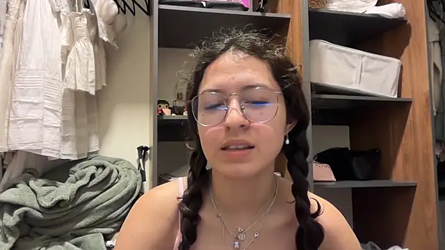 Snapshot of Alicatcua_ chatting on 11, 6, 2026 Alicatcua online show from 11, 6, 2026