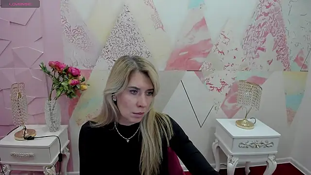 Juicy wel1 online show from 1, 12, 2025