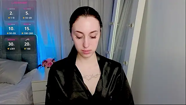 Miss  Linn online show from 10, 2, 2026