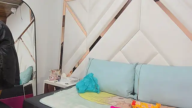 Valeria gil  online show from 21, 3, 2026