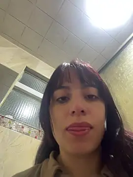 Snapshot of Mia_fiire chatting on 17, 6, 2026 Mia fiire online show from 17, 6, 2026